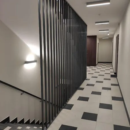 Cale Mieszkanie, 2 Pokoje, Ul. Mochtynska *