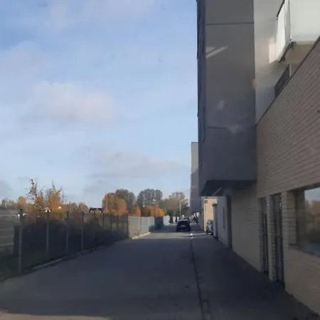 Hotel Całe Mieszkanie, 2 Pokoje, Ul. Mochtyńska *